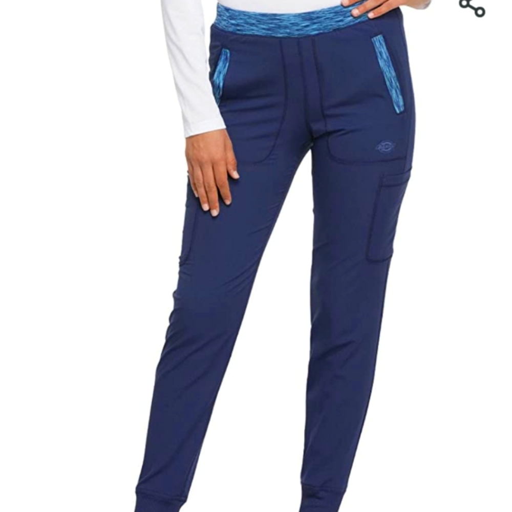 Dickies Dynamix Women Scrubs Pant Natural Rise Tapered Leg Jogger DK185 (M) NWOT